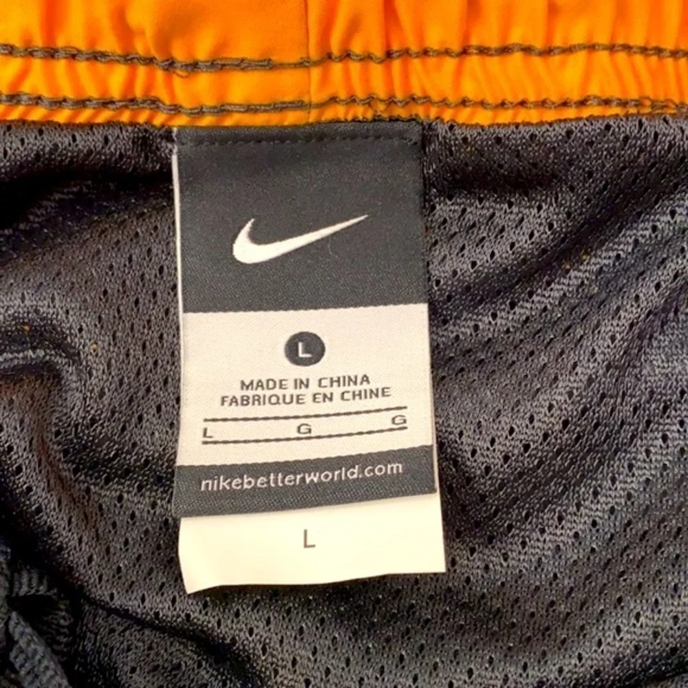 Nike Men’s Core Velocity Volley Shorts Swim Trunks Size Large